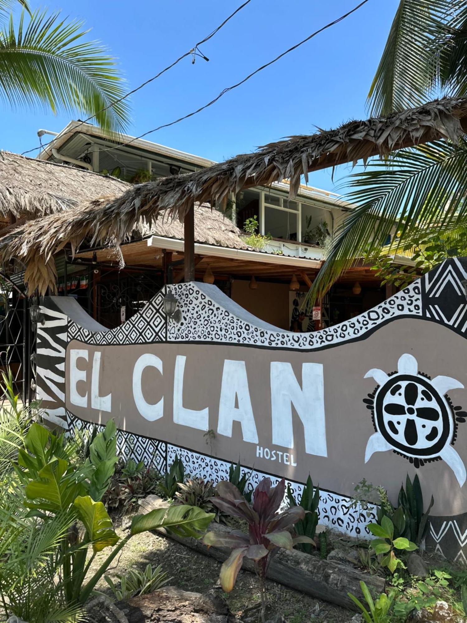 El Clan Hostel Puerto Viejo de Talamanca Exterior foto